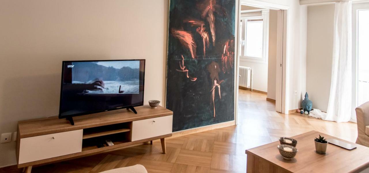Darsiss 2 - Museum Apartment เอเธนส์ ภายนอก รูปภาพ