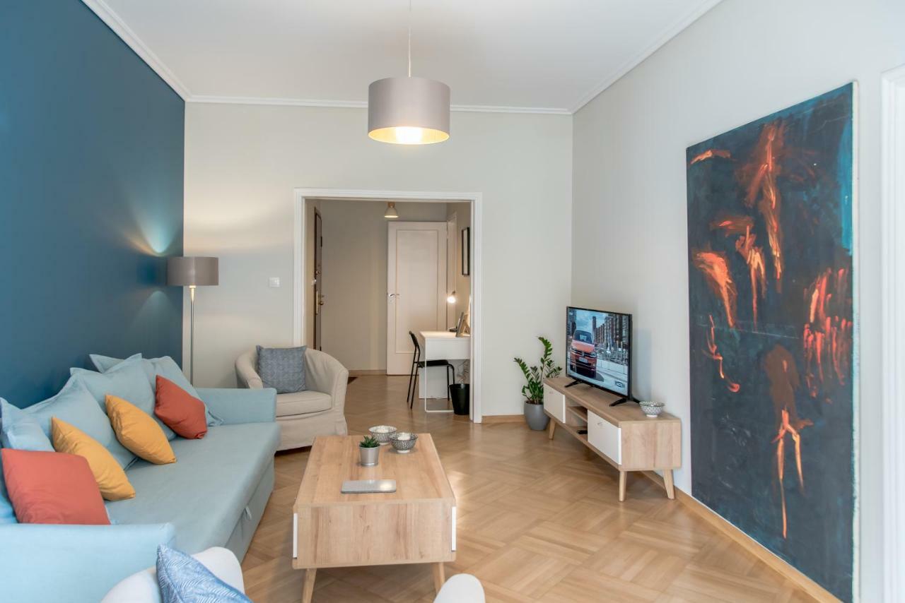Darsiss 2 - Museum Apartment เอเธนส์ ภายนอก รูปภาพ
