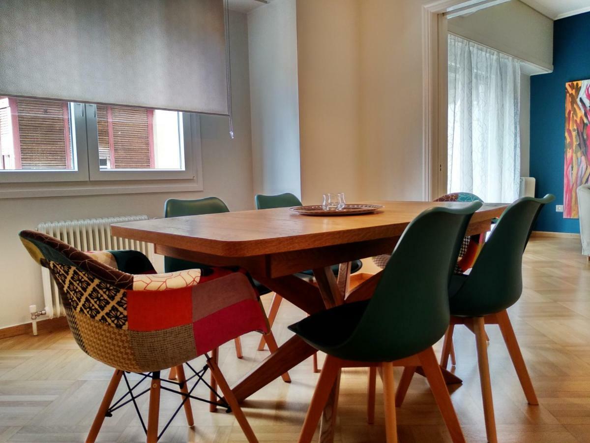 Darsiss 2 - Museum Apartment เอเธนส์ ภายนอก รูปภาพ
