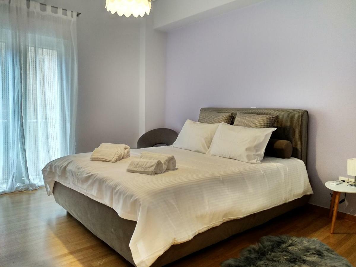 Darsiss 2 - Museum Apartment เอเธนส์ ภายนอก รูปภาพ